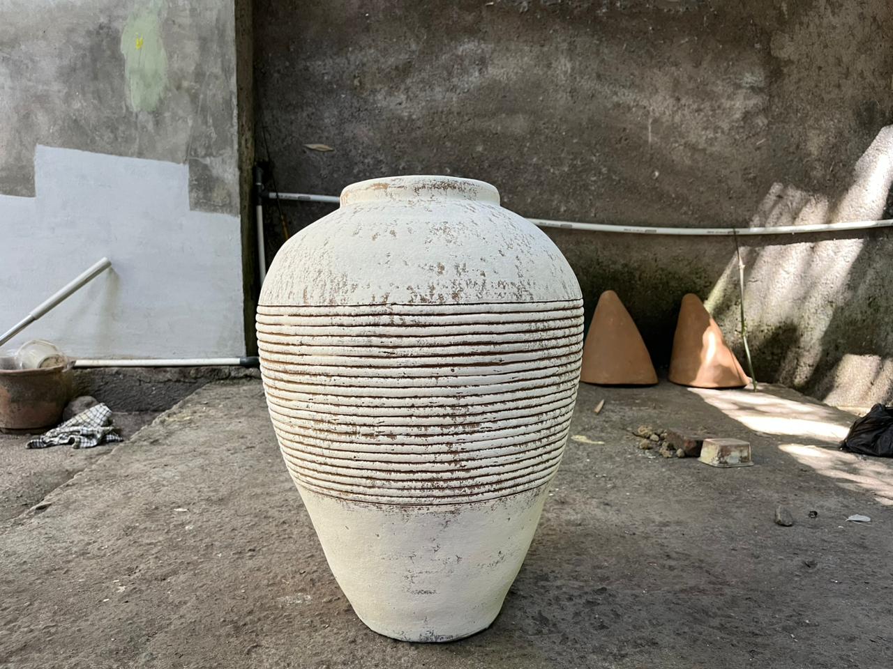 Lombok Horizon Ribbed Vase